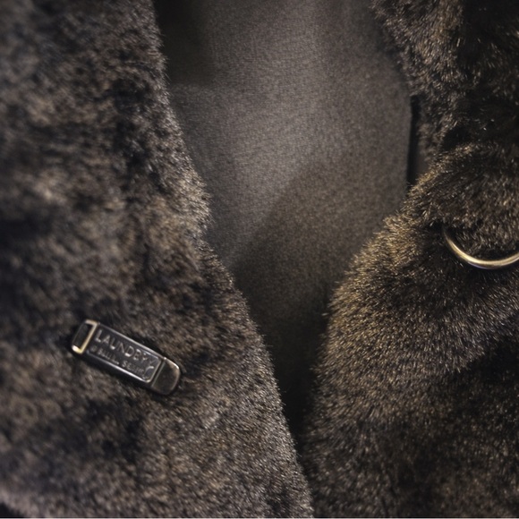 Laundry by Shelli Segal Dark Faux Fur Coat - Picture 3 of 4